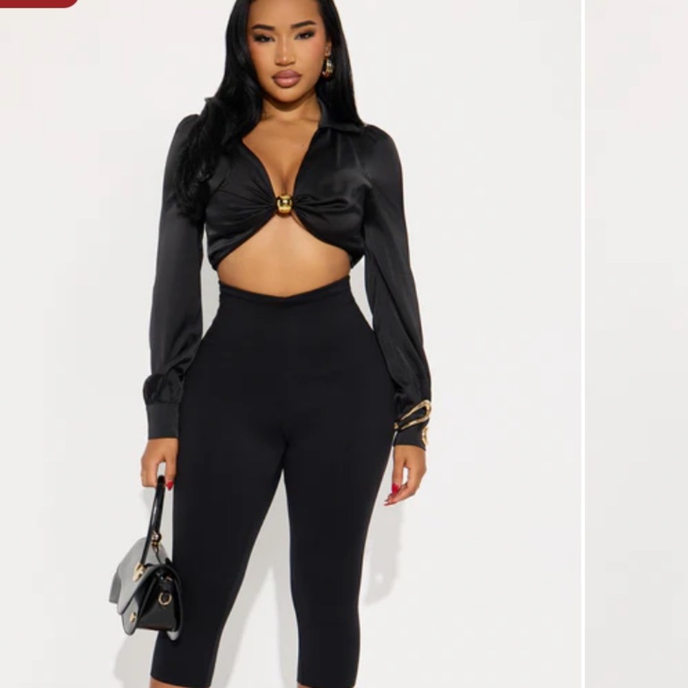 🫦Va Va BOOMS CROP TOP - Picture 3 of 4